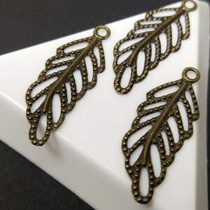 Подвеска Листик 12х31 мм, цвет Бронза Подвеска Листик 12х31 мм, цвет Бронза