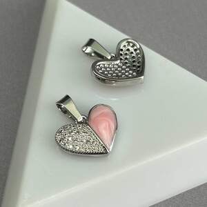 Подвеска Сердце с кристалами и эмалью 14 мм родий, - сталь, розовый Подвеска Сердце с кристалами и эмалью 14 мм родий, - сталь, розовый