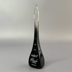 Подводка с мягкой кистью Yabaolian Подводка с мягкой кистью Yabaolian