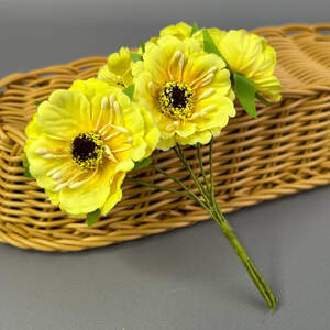 Подсолнух, букет 6 цветков - желтый Подсолнух, букет 6 цветков - желтый