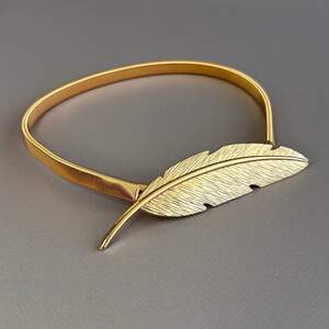 Подхват для штор металлический - Перо розовое золото Подхват для штор металлический - Перо розовое золото