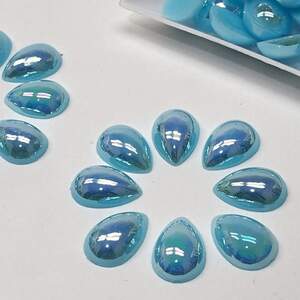 Полубусина капля цвет-01 с покрытием АВ 10х14мм, 20 шт/уп Полубусина капля цвет-01 с покрытием АВ 10х14мм, 20 шт/уп