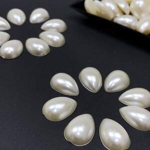 Полубусина капля цвет-12 10х14мм, 20 шт/уп Полубусина капля цвет-12 10х14мм, 20 шт/уп