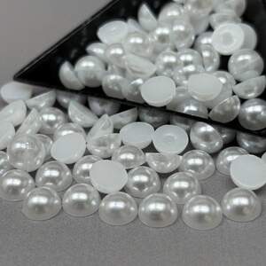 Полубусины 8мм, 10 гр/уп - цвет белый