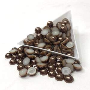 Полубусины перламутровые 8мм, 10 гр/уп - цвет коричневый #Z43 Полубусины перламутровые 8мм, 10 гр/уп - цвет коричневый #Z43