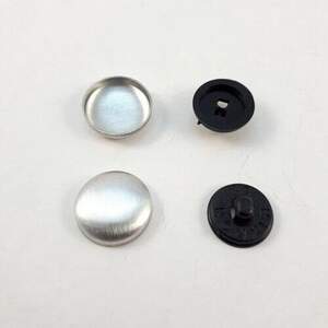Пуговица под обтяжку на пластиковой ножке #22 - 13,3 мм Черная