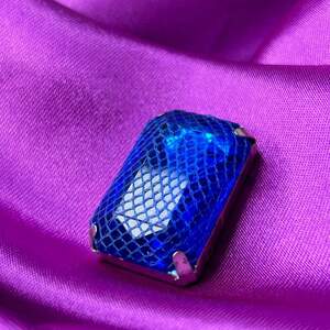 Стразы в цапах пришивные, прямоугольные 20х30 мм - синий Стразы в цапах пришивные, прямоугольные 20х30 мм - синий