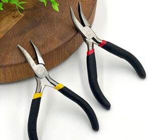 Тонкогубцы загнутые (утконосы загнутые - 13,5см длина) для бижутерии Тонкогубцы загнутые (утконосы загнутые - 13,5см длина) для бижутерии