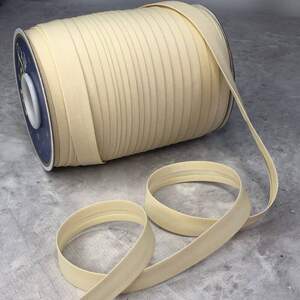 Хлопковая косая бейка,1,5см - 50 полиэстер (100м), цвет 007 Айвори Хлопковая косая бейка,1,5см - 50 полиэстер (100м), цвет 007 Айвори