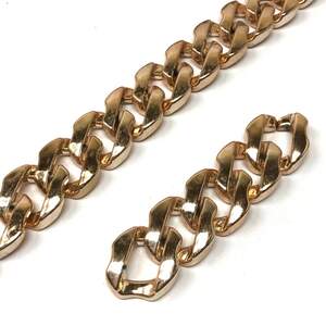 Цепь пластиковая декоративная 21х25 мм LL1697 - золото Цепь пластиковая декоративная 21х25 мм LL1697 - золото