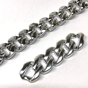 Цепь пластиковая декоративная 21х25 мм PF917 - светлое серебро Цепь пластиковая декоративная 21х25 мм PF917 - светлое серебро