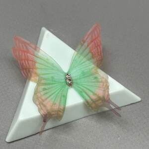 Шифоновая бабочка двухслойная со стразиком 4,5 см - розовая с бирюзовым Шифоновая бабочка двухслойная со стразиком 4,5 см - розовая с бирюзовым