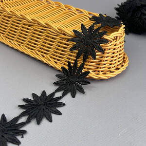 Кружево макраме Ромашка Sindtex 4,5см - черный