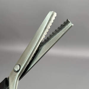 Фигурные ножницы 235 мм - волна 5 мм