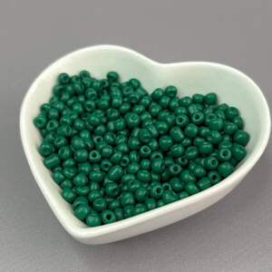 #6/0 Бисер китайский крупный, 450 г - изумрудный матовый (ТТ-81) #6/0 Бисер китайский крупный, 450 г - изумрудный матовый (ТТ-81)