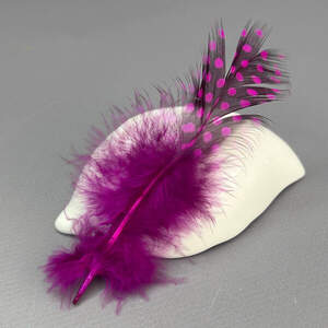 Перья куриные для рукоделия 5-10 см, 50шт - фуксия