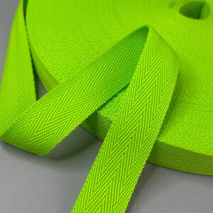 Стропа сумочная-ременная Елочка, 2,5 см средняя жесткость - салатовый