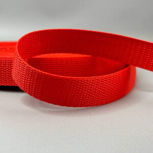 Стропа сумочная-ременная, 2,5 см средняя жесткость - красный Стропа сумочная-ременная, 2,5 см средняя жесткость - красный