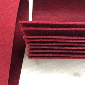 2 мм - Фетр плотный, 40х60 см, цвет - бордовый С1 2 мм - Фетр плотный, 40х60 см, цвет - бордовый С1