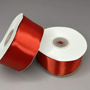 27 м - Лента атласная 38 мм (#054) - красная 27 м - Лента атласная 38 мм (#054) - красная