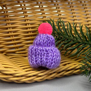 Мини шапочка 35х55мм, вязаные шапочки - сиреневый Мини шапочка 35х55мм, вязаные шапочки - сиреневый