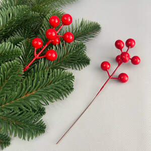 Калина лаковая веточка Ø15-18 мм, для декора, длина 17 см - красный
