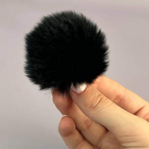 Помпоны из натурального меха кролика на нитке 5 см - черный