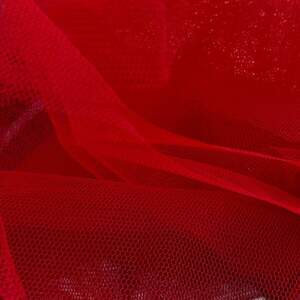 29-Фатин жесткий, ширина 1,8м., Красный