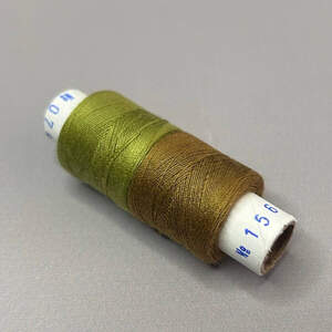 078/156 Нитки в катушках 40/2 , половинки (катушка 2х75м)