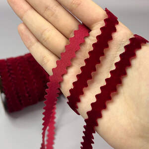 Бархатная лента зиг-заг 1см - вишневый (#95)