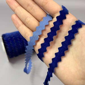 Бархатная лента зиг-заг 1см - синий (#51)