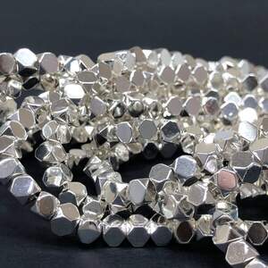 Бусины Гематит шестигранник 4х4 мм, (95 шт) - цвет Серебро