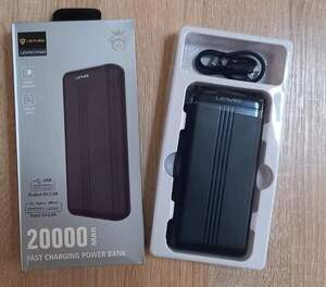 Power bank LENYES PX260 на 20000 mAh портативное зарядное устройство Power bank LENYES PX260 на 20000 mAh портативное зарядное устройство