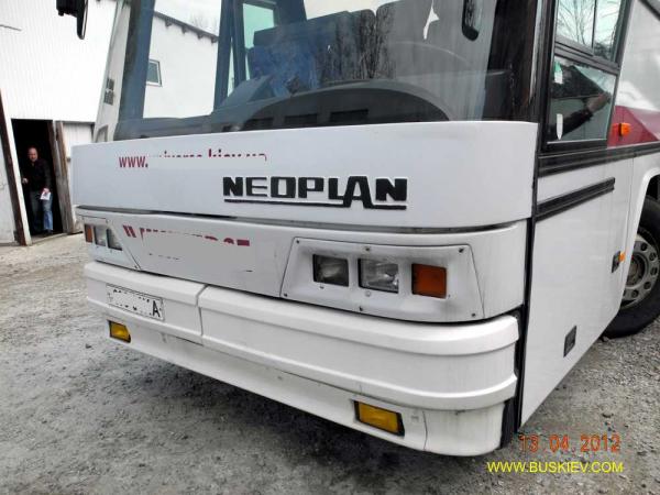 NEOPLAN N216 H, 1993 г.в. – 49 мест, Белый.