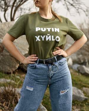 Футболка жіноча з написом. Хакі