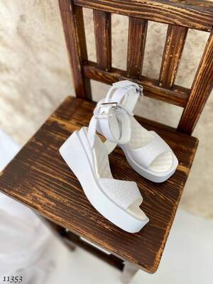 Босоніжки Босоніжки