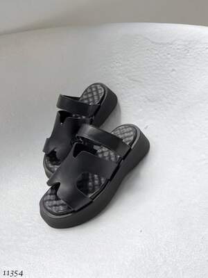 Шльопанці Шльопанці