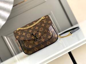 Сумка LV
