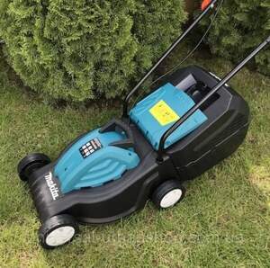 Газонокосарка електрична Makita ECLM32E 2200W Газонокосарка електрична Makita ECLM32E 2200W