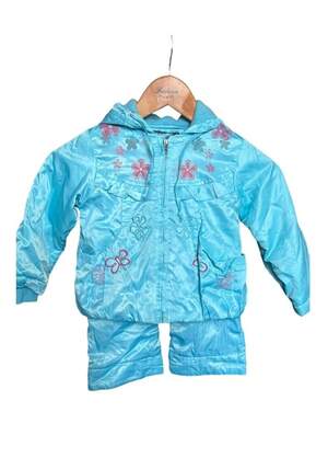 Костюм однотонний