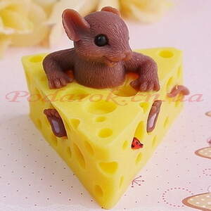 Форма для мыла "Мышка в сыре" Форма для мыла "Мышка в сыре"