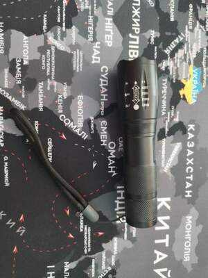 Лед ліхтарик на T6 діод із зумом