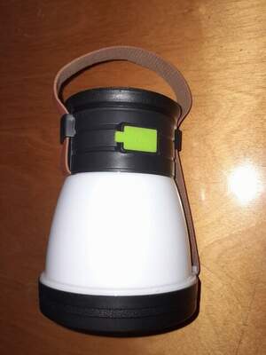 Фонарь кемпинговый многофункциональный.