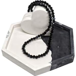 Біконус 4мм чорній не прозорий