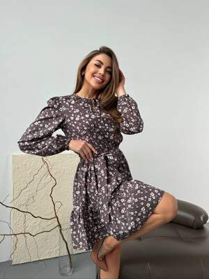 Сукня з квітковим принтом