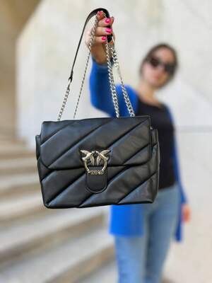 Женская сумка из эко-кожи Pinko Puff Black Пинко молодежная, брендовая сумка маленькая через плечо Женская сумка из эко-кожи Pinko Puff Black Пинко молодежная, брендовая сумка маленькая через плечо