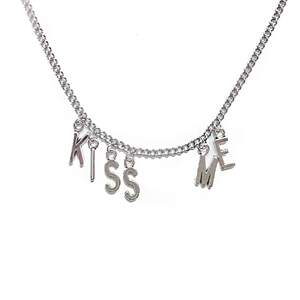 Затискач для сосків на ланцюжку Art of Sex - Nipple Сlamps Kiss Me Затискач для сосків на ланцюжку Art of Sex - Nipple Сlamps Kiss Me