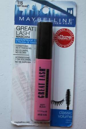 Maybelline Great Lash Waterproof Mascara, Soft Black