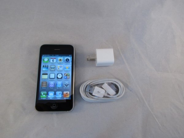 Apple iPhone 3gs 8gb