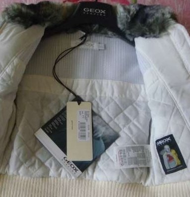 Зимняя куртка на девочку Geox